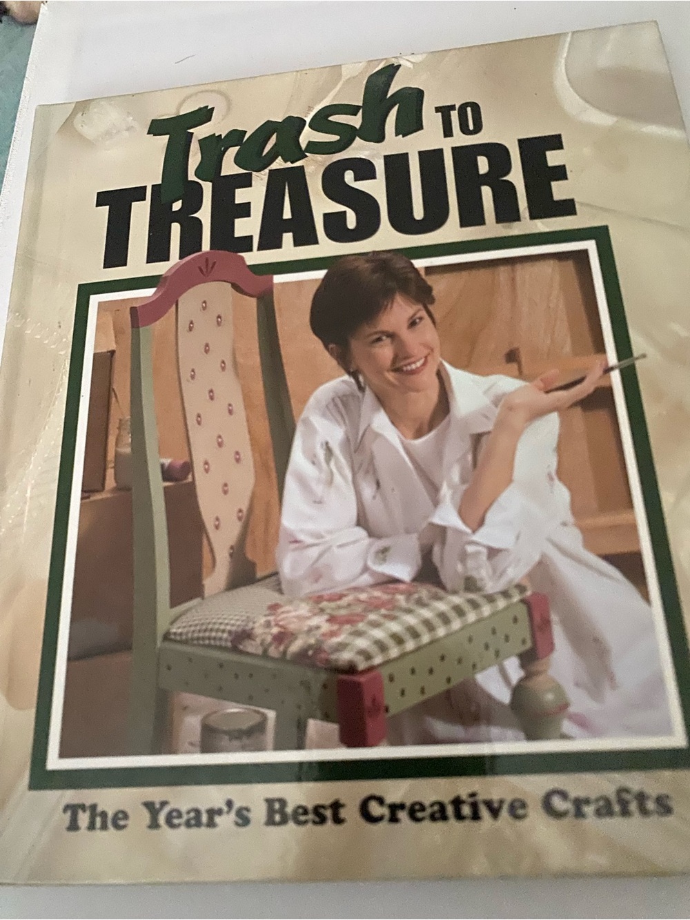 Source Unknown Trash to Treasure Craft Book - Green, Cream, Pink, Red